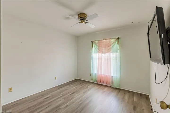 1343  Churchill  CIR, Naples, FL 34116