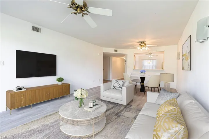 1343  Churchill  CIR, Naples, FL 34116