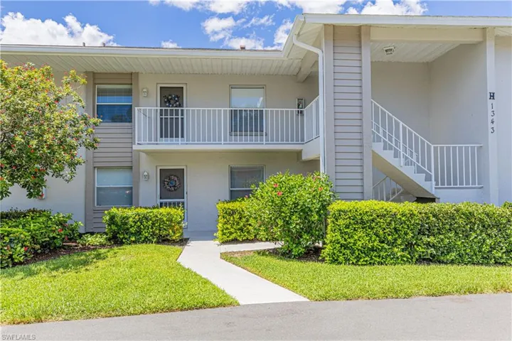 1343  Churchill  CIR, Naples, FL 34116