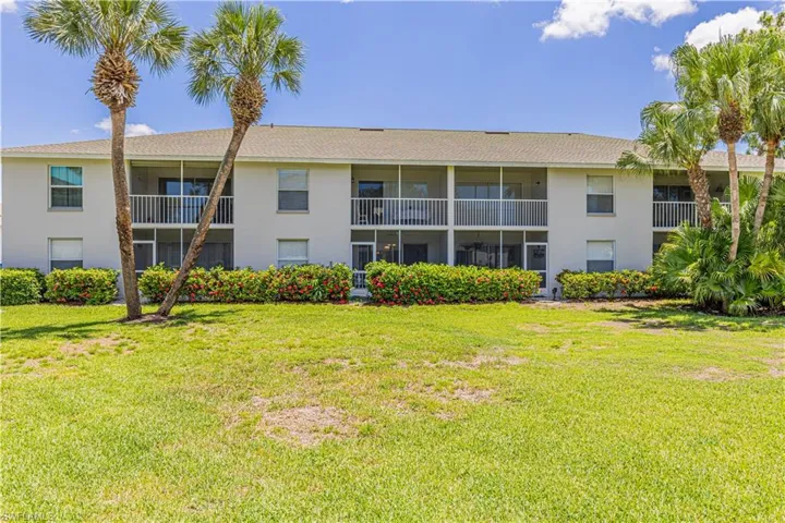 1343  Churchill  CIR, Naples, FL 34116