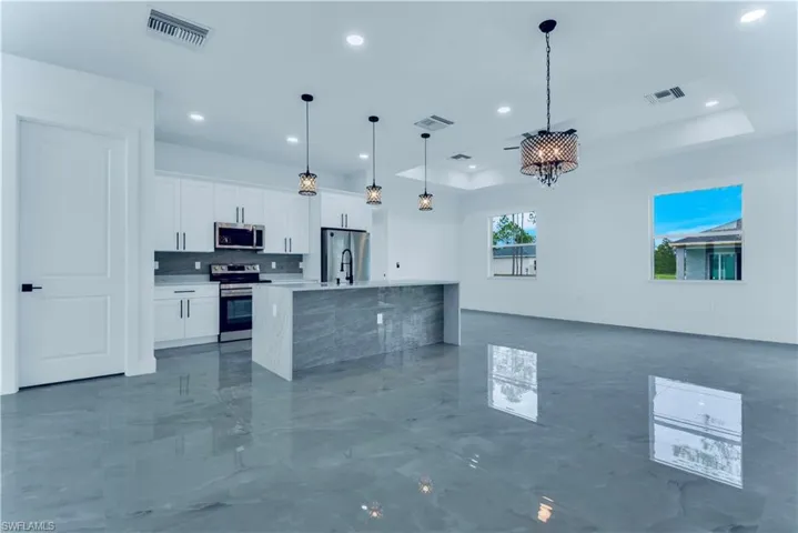 654 Trinity St E, Lehigh Acres, Florida 33974