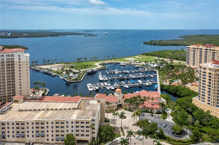 5960 Tarpon Gardens Cir 102, Cape Coral, Florida 33914