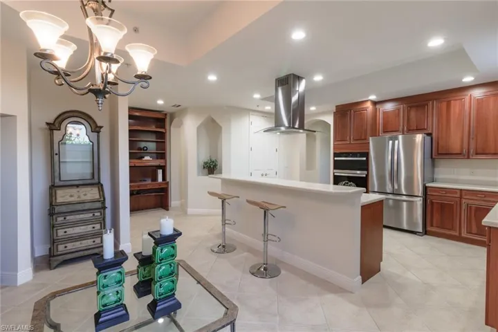 5960 Tarpon Gardens Cir 102, Cape Coral, Florida 33914