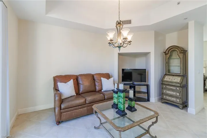 5960 Tarpon Gardens Cir 102, Cape Coral, Florida 33914