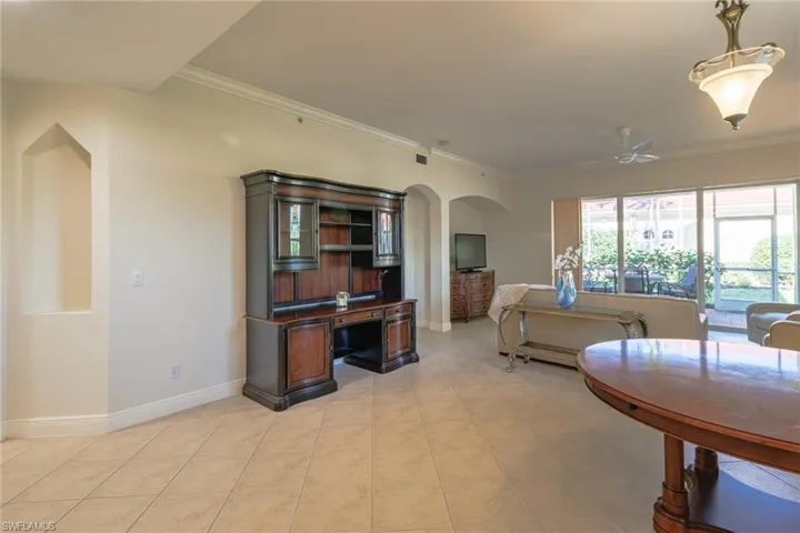 5960 Tarpon Gardens Cir 102, Cape Coral, Florida 33914