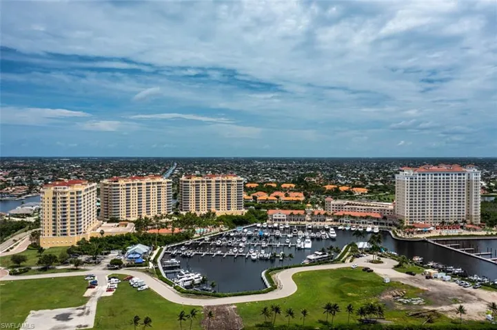 5960 Tarpon Gardens Cir 102, Cape Coral, Florida 33914