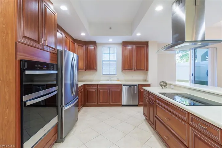 5960 Tarpon Gardens Cir 102, Cape Coral, Florida 33914