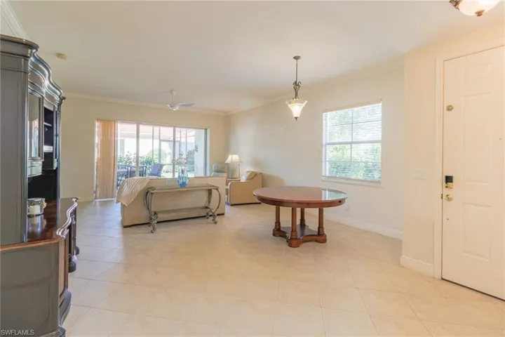 5960 Tarpon Gardens Cir 102, Cape Coral, Florida 33914
