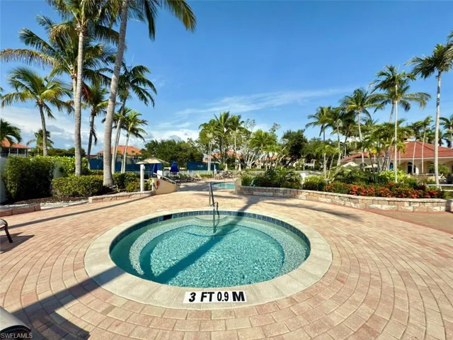 5960 Tarpon Gardens Cir 102, Cape Coral, Florida 33914