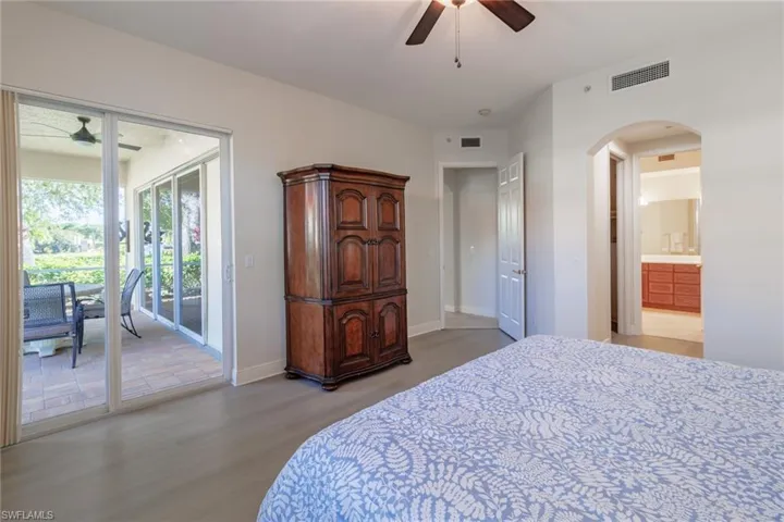 5960 Tarpon Gardens Cir 102, Cape Coral, Florida 33914