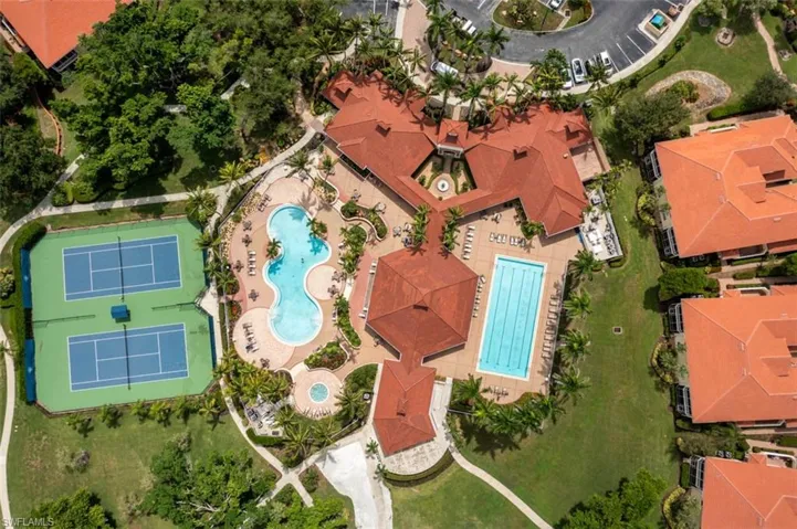 5960 Tarpon Gardens Cir 102, Cape Coral, Florida 33914