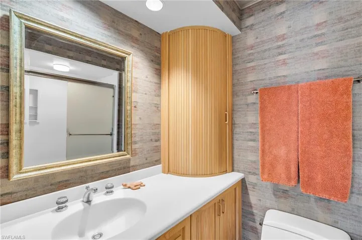 Bathroom 2