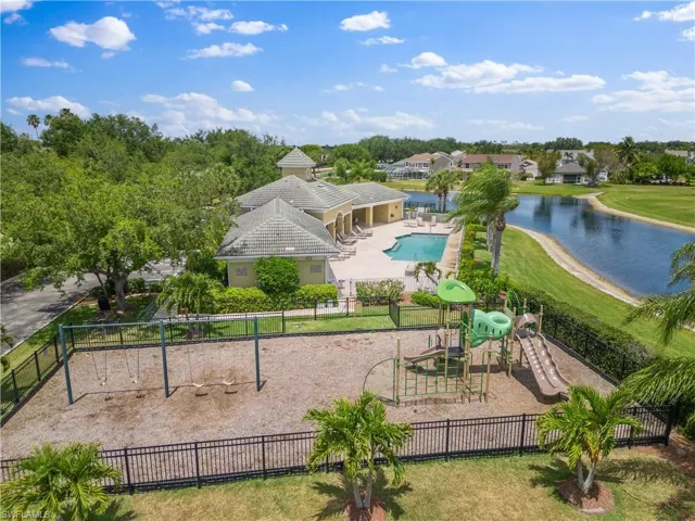 Pool/Park