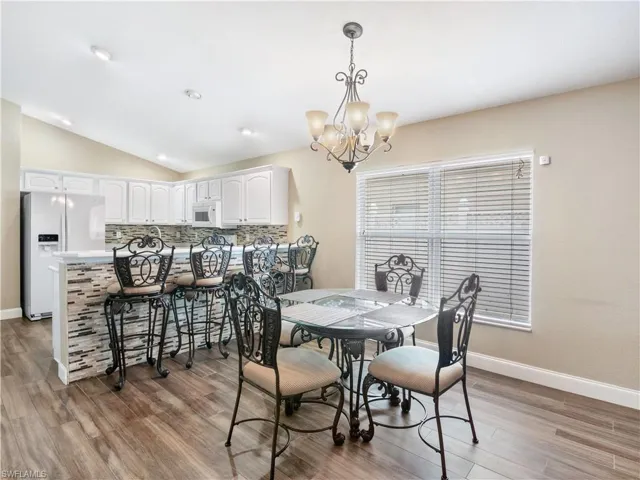 Kitchen / Dining