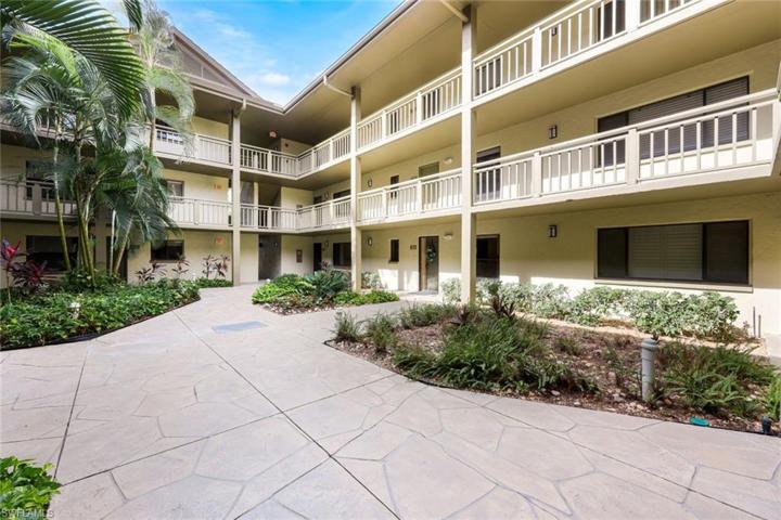 Courtyard Unit Entrance