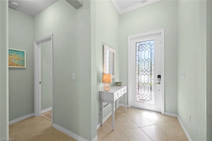 Sunny entry