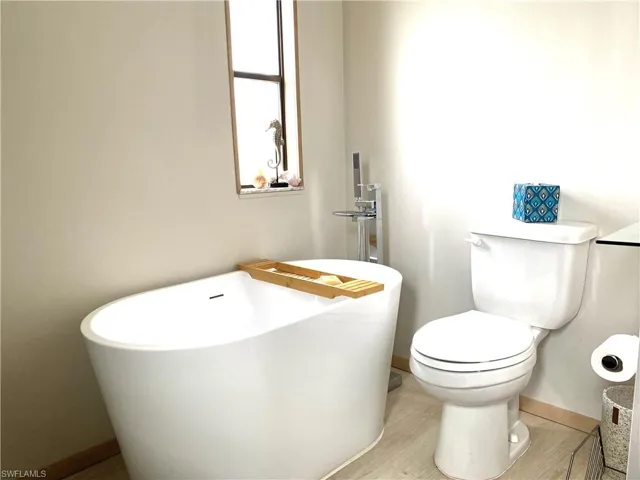 Freestanding Soaking Tub in Owner Bath