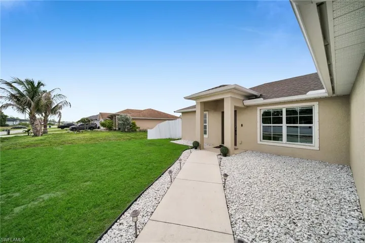 3831 21st St W, Lehigh Acres, Florida 33971