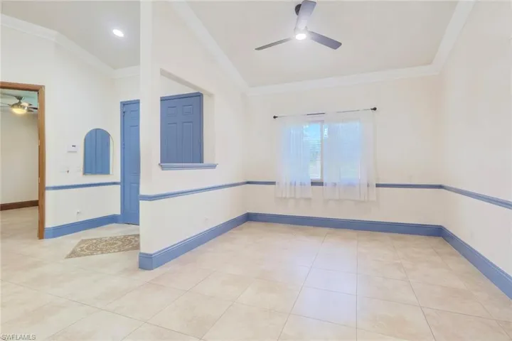 333  5th SW ST, Naples, FL 34117