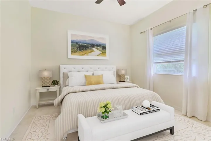 333  5th SW ST, Naples, FL 34117