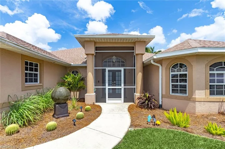 3613 Se 3rd Pl, Cape Coral, Florida 33904