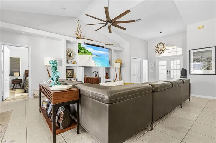 3613 Se 3rd Pl, Cape Coral, Florida 33904