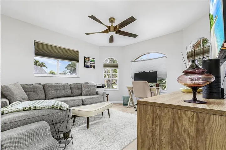 3613 Se 3rd Pl, Cape Coral, Florida 33904