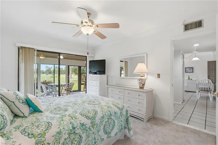5625 Trailwinds Dr 411, Fort Myers, Florida 33907