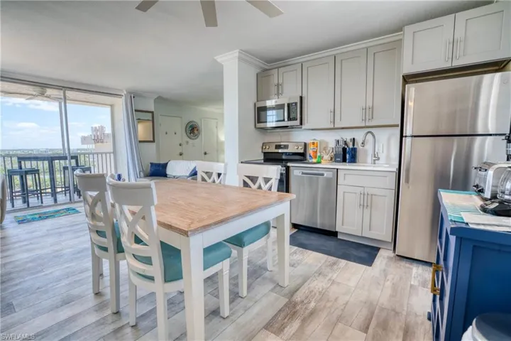 5800 Bonita Beach Rd Sw 2002, Bonita Springs, Florida 34134