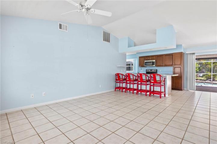 915 SW 31st TER, CAPE CORAL FL 33914