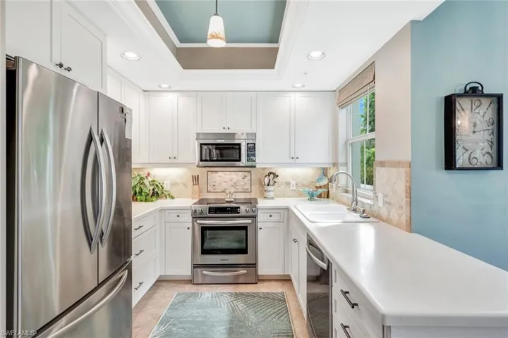 Bright Kitchen