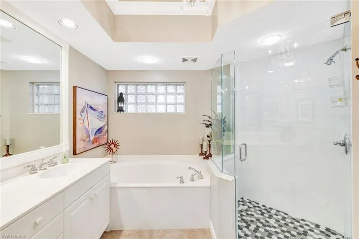 Large soaking tub