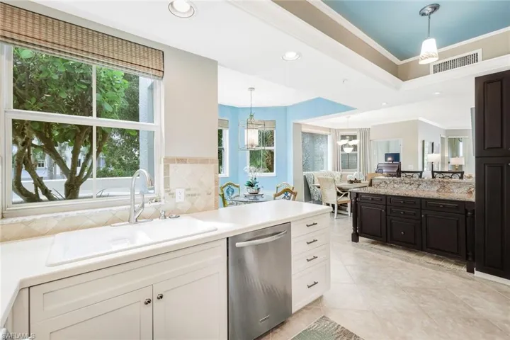 Good counter space