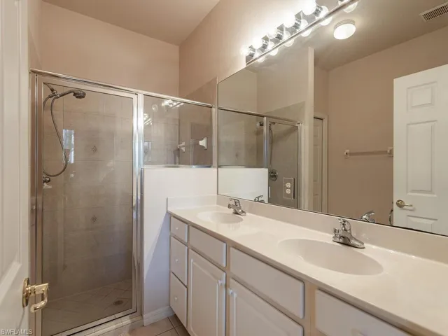 14126  Fall Creek  CT, Naples, FL 34114