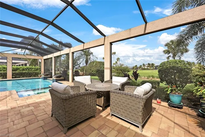 9856 Corso Bello Dr, Naples, Florida 34113
