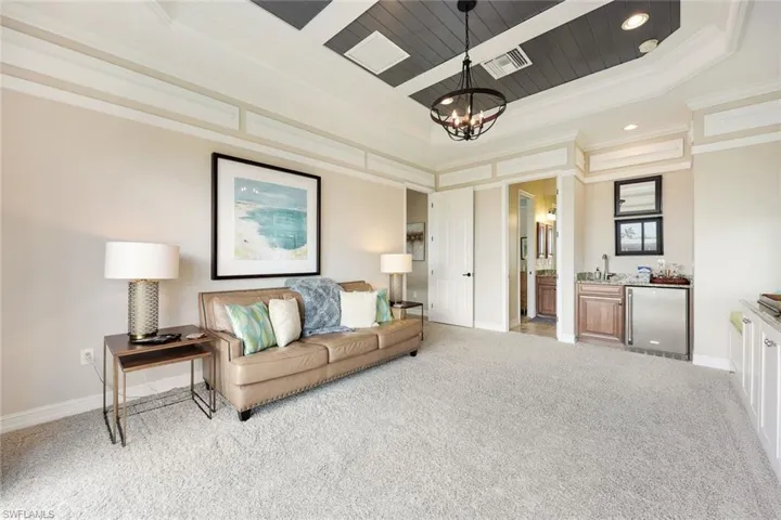 9856 Corso Bello Dr, Naples, Florida 34113