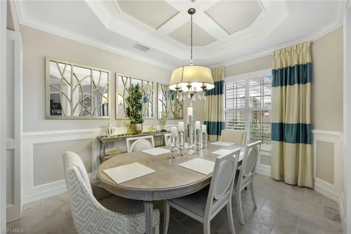 9856 Corso Bello Dr, Naples, Florida 34113