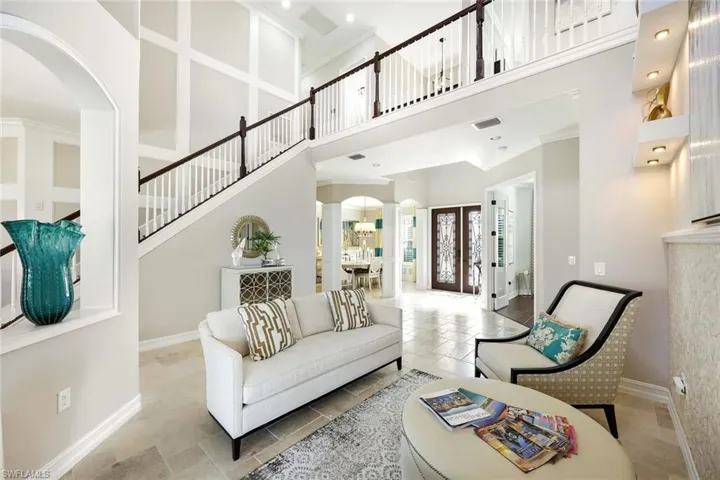 9856 Corso Bello Dr, Naples, Florida 34113