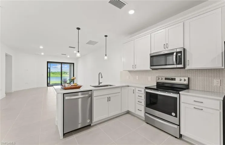 Photos are from a completed home of the same model. Options for this home may vary.