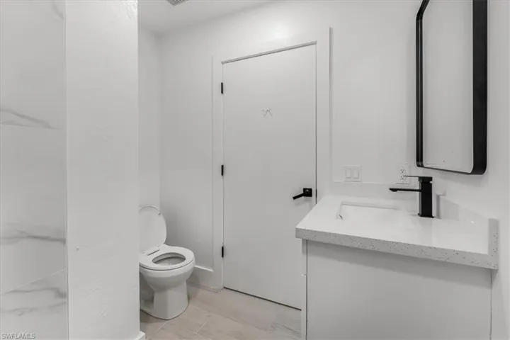 3785  26th SE AVE, Naples, FL 34117