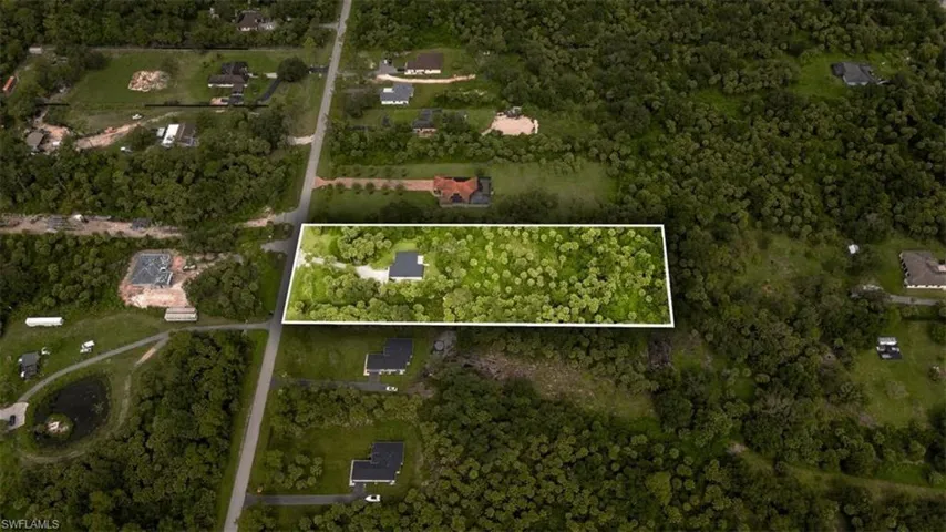 3785  26th SE AVE, Naples, FL 34117