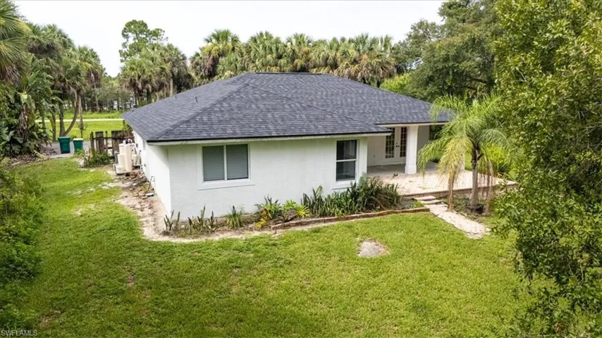 3785  26th SE AVE, Naples, FL 34117