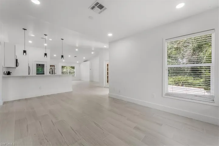 3785  26th SE AVE, Naples, FL 34117