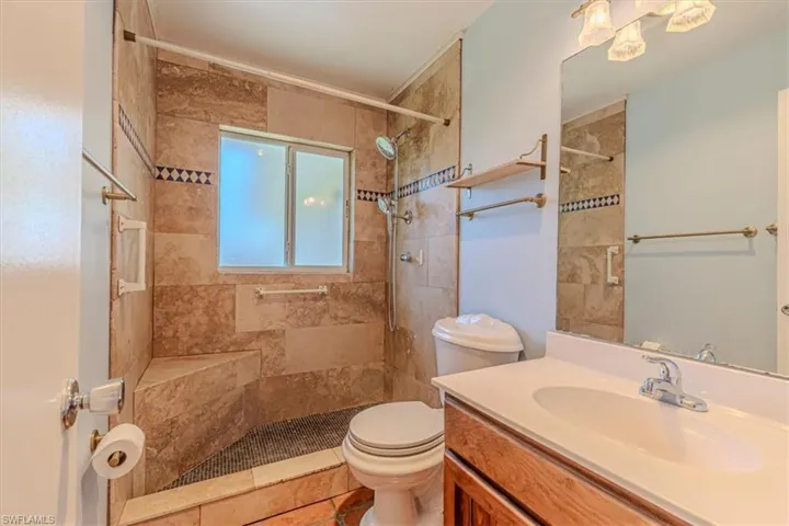 3423 Corana Way, Naples, Florida 34105
