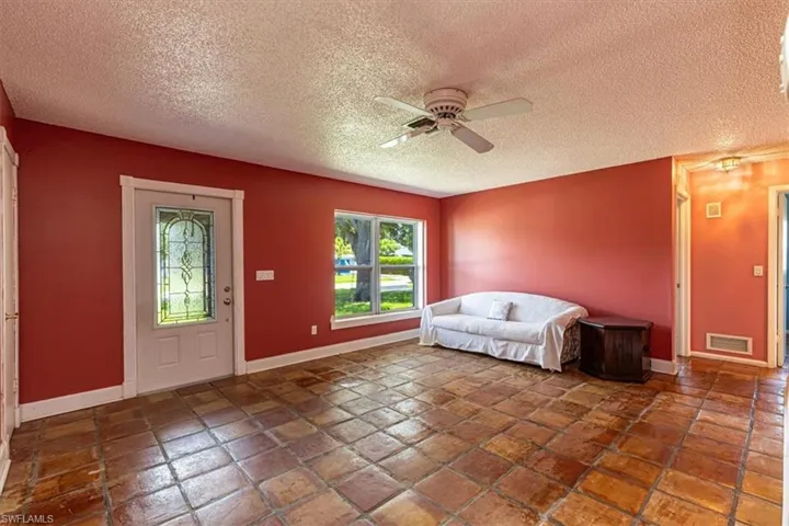 3423 Corana Way, Naples, Florida 34105