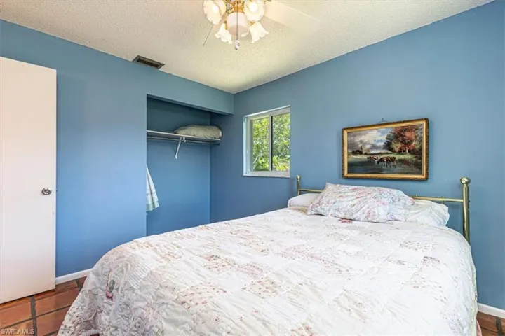 3423 Corana Way, Naples, Florida 34105