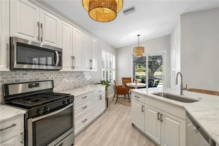17819 Modena Rd, Miromar Lakes, Florida 33913