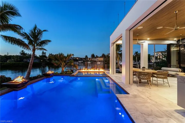1100 Sandpiper St, Naples, Florida 34102