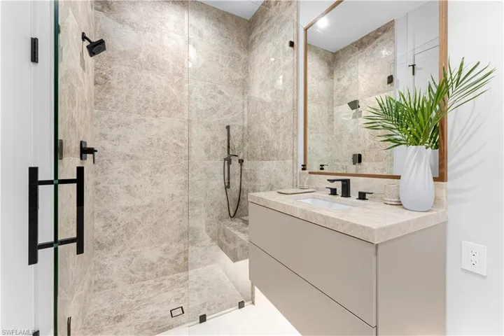 1100 Sandpiper St, Naples, Florida 34102