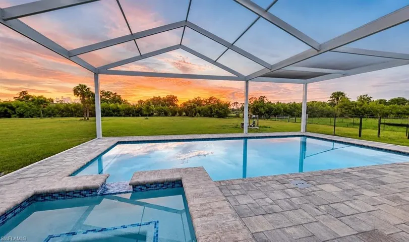 20301 Langford Rd, Alva, Florida 33920